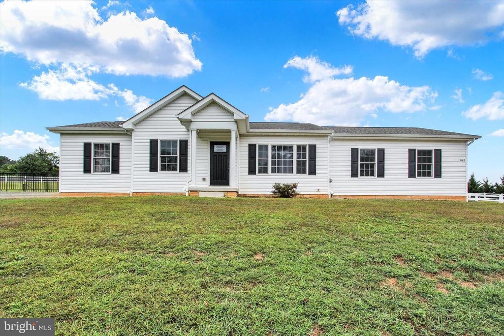 885 PAXSER DR, Westminster, MD 21157