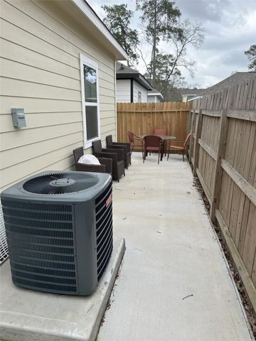 16625 E Lynbrook, Montgomery, TX 77316