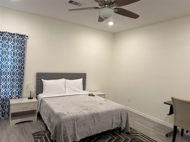 16625 E Lynbrook, Montgomery, TX 77316