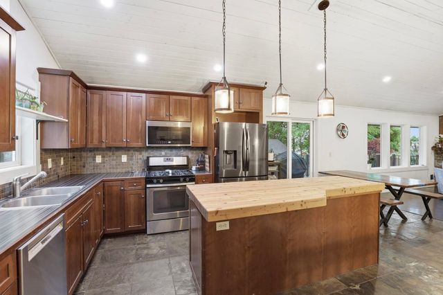 4121 E 15th Ave, Spokane, WA 99223