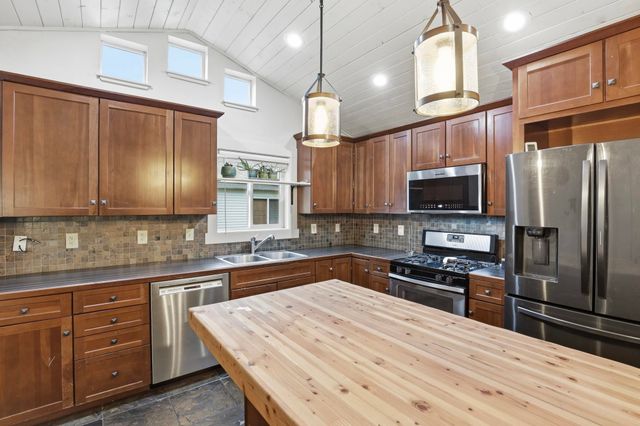4121 E 15th Ave, Spokane, WA 99223