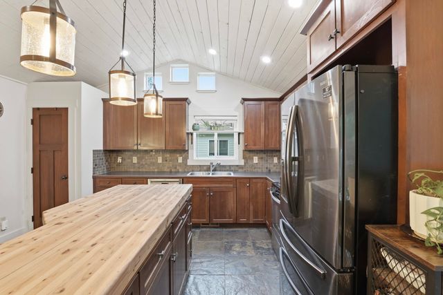 4121 E 15th Ave, Spokane, WA 99223