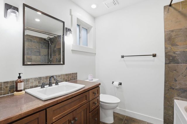 4121 E 15th Ave, Spokane, WA 99223