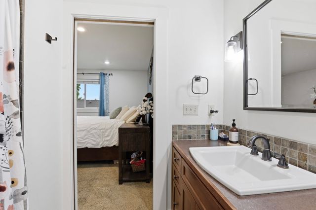4121 E 15th Ave, Spokane, WA 99223