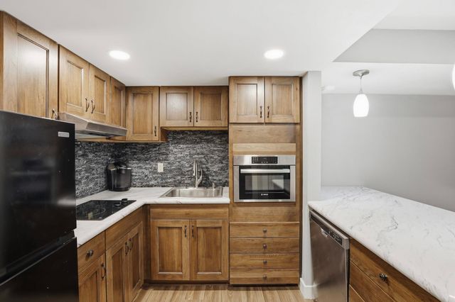 4121 E 15th Ave, Spokane, WA 99223