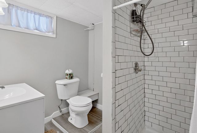 2614 53rd Street, Des Moines, IA 50310