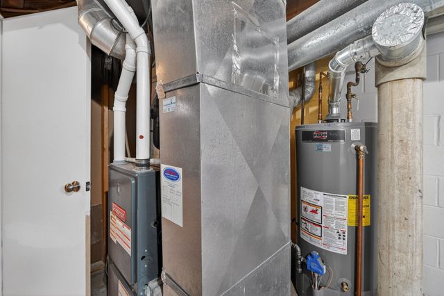 2614 53rd Street, Des Moines, IA 50310