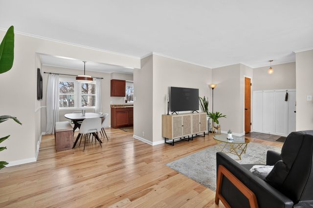 2614 53rd Street, Des Moines, IA 50310