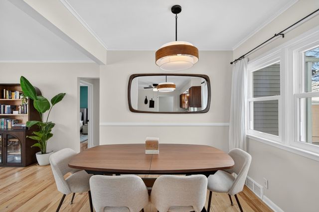 2614 53rd Street, Des Moines, IA 50310