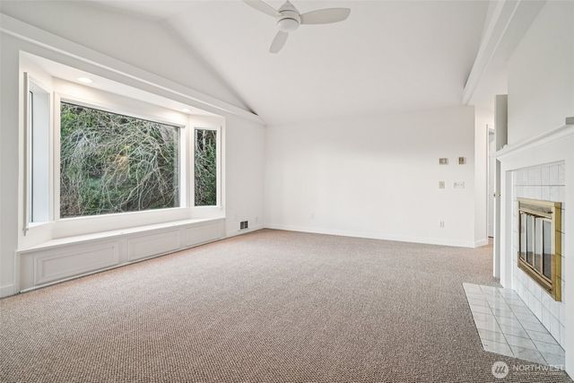 1114 2nd Avenue N, Seattle, WA 98109