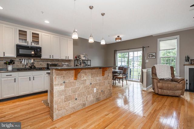 2394 ROSEMONT TER, Furlong, PA 18925