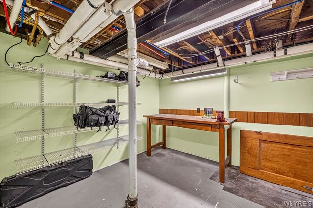 212 Brantwood Road, Amherst, NY 14226