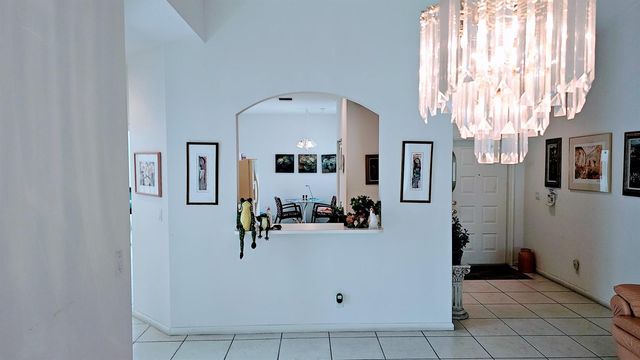 9628 Crescent View Drive N, Boynton Beach, FL 33437