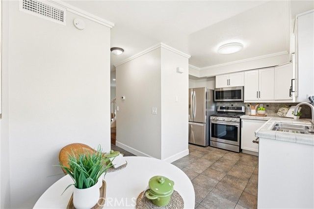 11960 Gloxinia, Fountain Valley, CA 92708