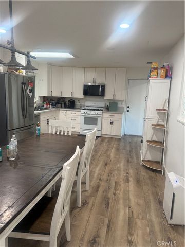 822 E.VIRGINIA ST., Rialto, CA 92376