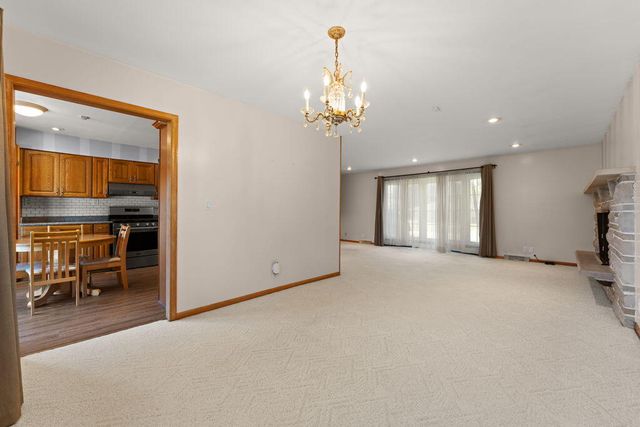 3650 E 34th Place, Hobart, IN 46342