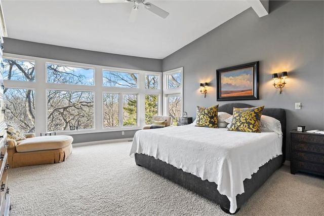 254 Arapahoe Circle E, Lake Quivira, KS 66217