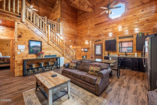 1108 Antelope Way, Sevierville, TN 37876