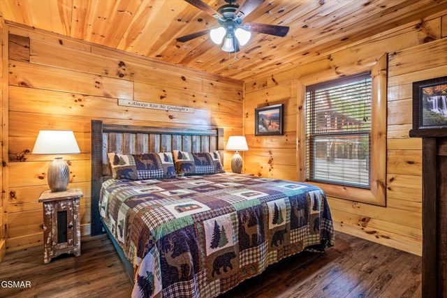 1108 Antelope Way, Sevierville, TN 37876