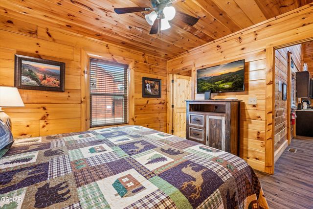 1108 Antelope Way, Sevierville, TN 37876