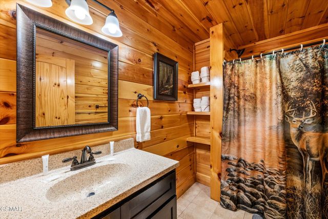 1108 Antelope Way, Sevierville, TN 37876