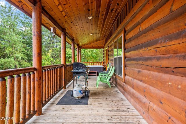 1108 Antelope Way, Sevierville, TN 37876