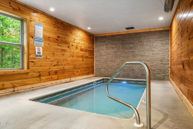 1108 Antelope Way, Sevierville, TN 37876