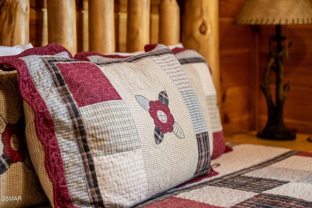 1108 Antelope Way, Sevierville, TN 37876