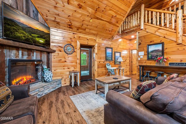 1108 Antelope Way, Sevierville, TN 37876