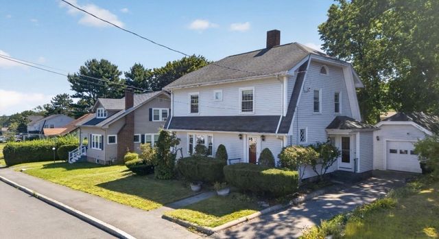 118 Carroll Ave, Brockton, MA 02301