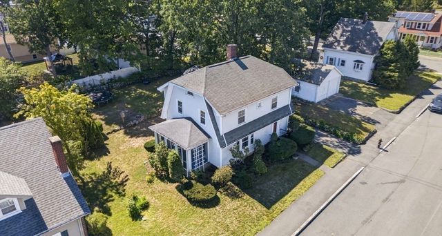 118 Carroll Ave, Brockton, MA 02301