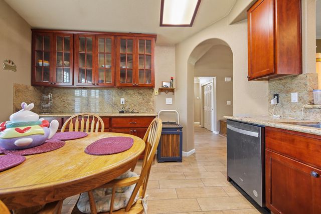 269 E Century Blvd, Lodi, CA 95240