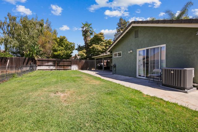 269 E Century Blvd, Lodi, CA 95240