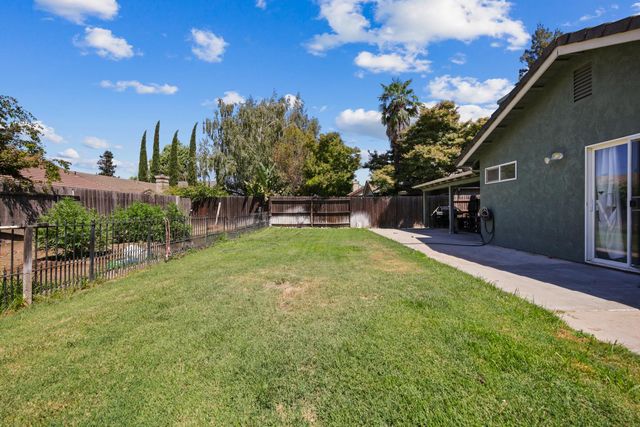 269 E Century Blvd, Lodi, CA 95240