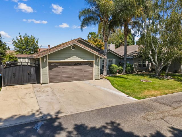 269 E Century Blvd, Lodi, CA 95240