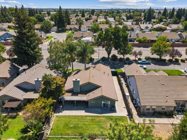 269 E Century Blvd, Lodi, CA 95240