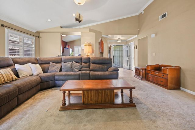 269 E Century Blvd, Lodi, CA 95240