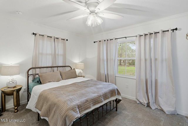 902 E College Street, Clinton, MS 39056