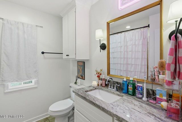 902 E College Street, Clinton, MS 39056