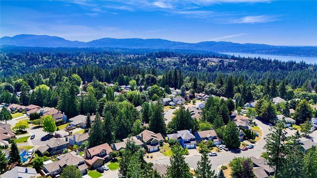 22209 NE 11th Place, Sammamish, WA 98074