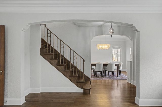 2708 Ewing Avenue S, Minneapolis, MN 55416