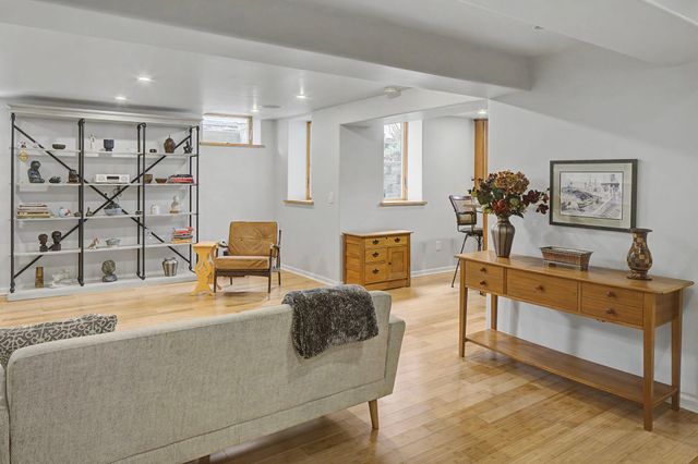 2708 Ewing Avenue S, Minneapolis, MN 55416