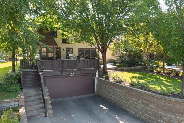 2708 Ewing Avenue S, Minneapolis, MN 55416