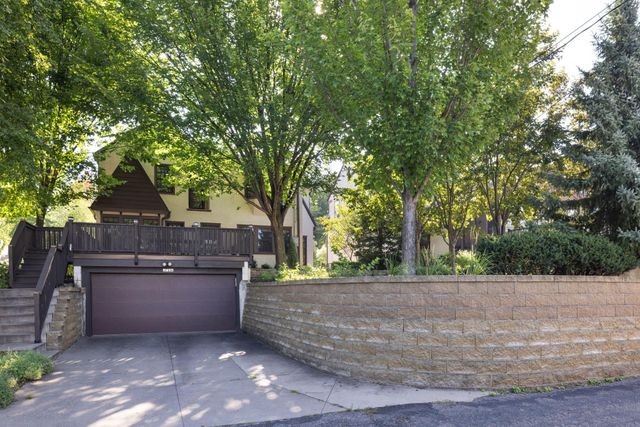 2708 Ewing Avenue S, Minneapolis, MN 55416