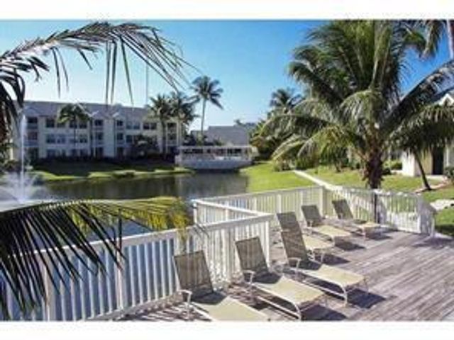 6299 LA COSTA Drive A, Boca Raton, FL 33433