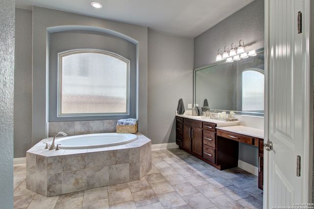 28518 Tristant Ridge, San Antonio, TX 78260