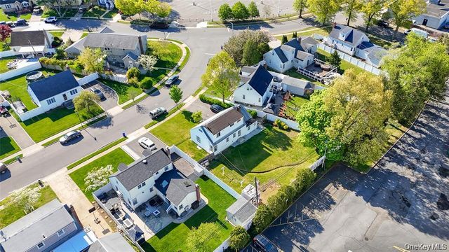 47 Cardinal Road, Levittown, NY 11756