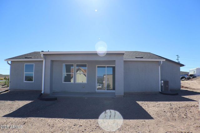 20050 E LAKESIDE Road, Mayer, AZ 86333