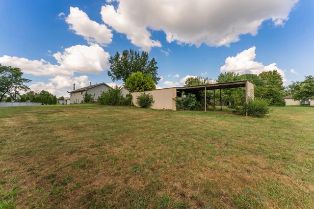 1820 East Hines Street, Republic, MO 65738