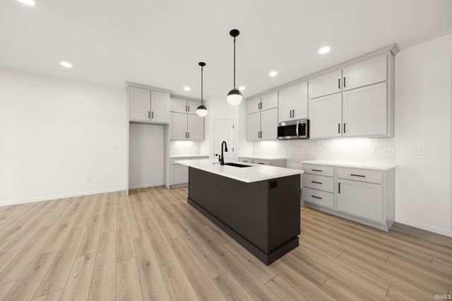 5271 Elk Run Place, Fort Wayne, IN 46818